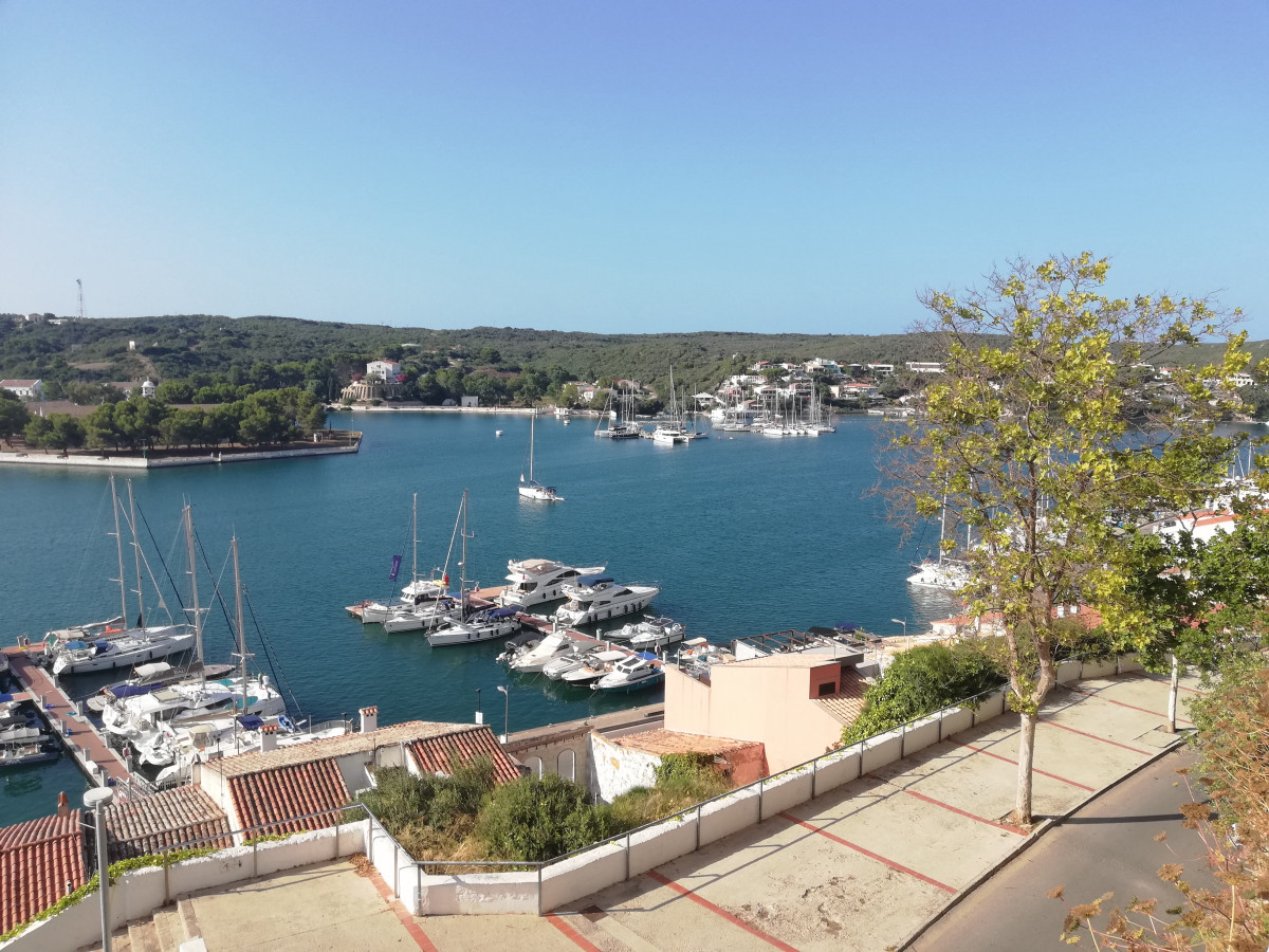 Some more yachts