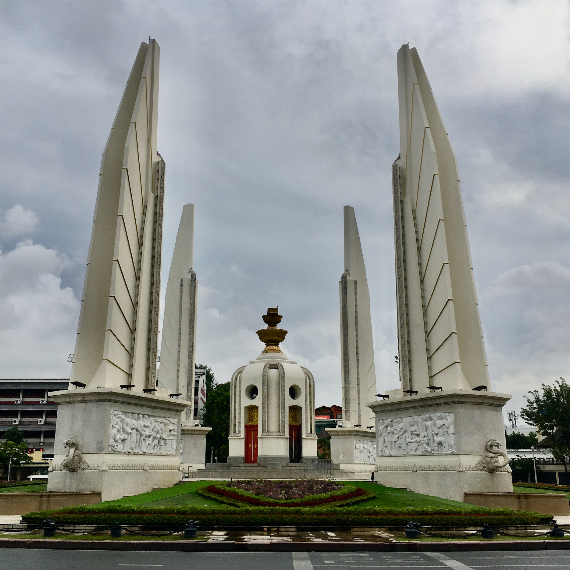 Democracy monument