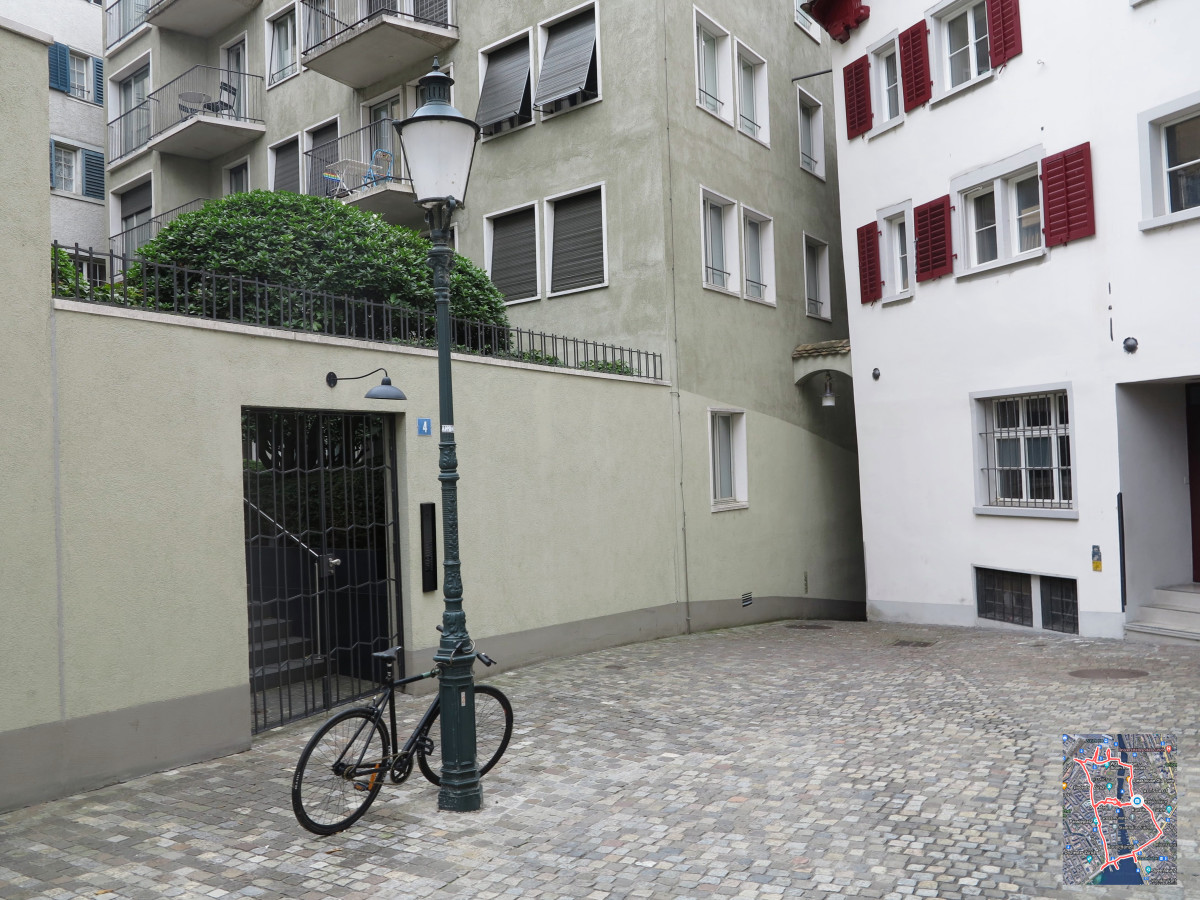 Bike on Zürich street